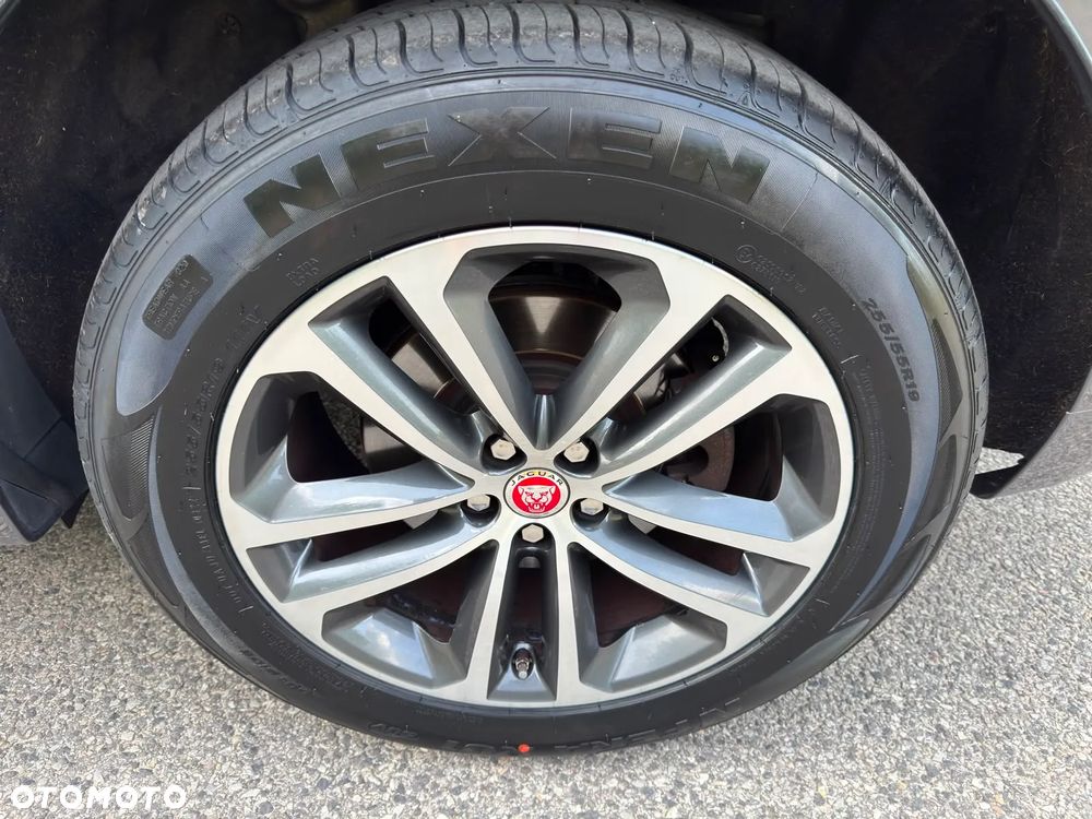 Jaguar F-Pace 35t AWD Prestige - 14