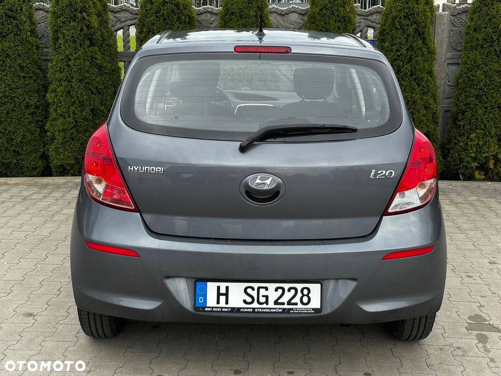 Hyundai i20 1.25 Comfort - 12