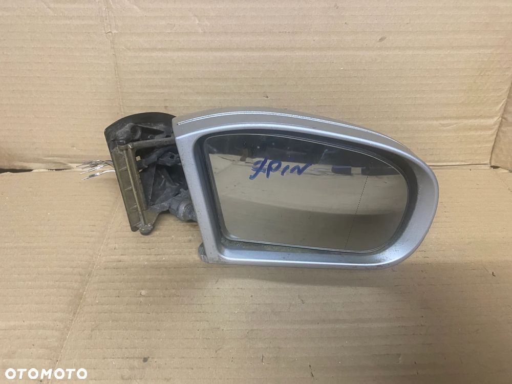 LUSTERKO PRAWE 7PIN MERCEDES W203 413133402