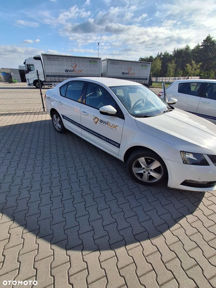 Skoda Octavia 1.6 TDI Active - 5
