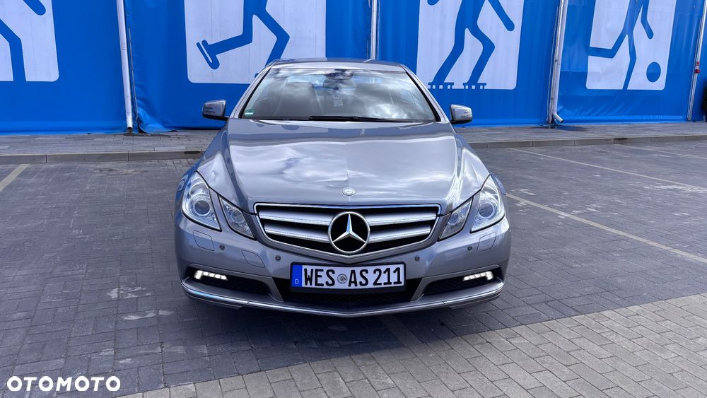 Mercedes-Benz Klasa E 350 CGI BlueEFFICIENCY 7G-TRONIC Avantgarde - 5