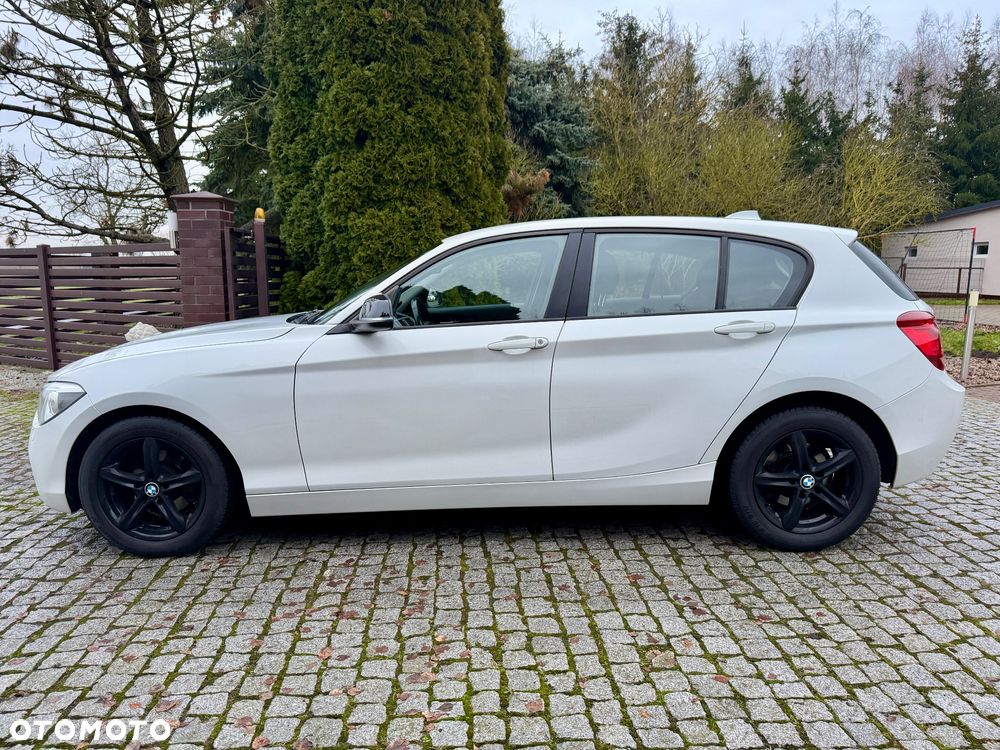 BMW Seria 1 116d - 14