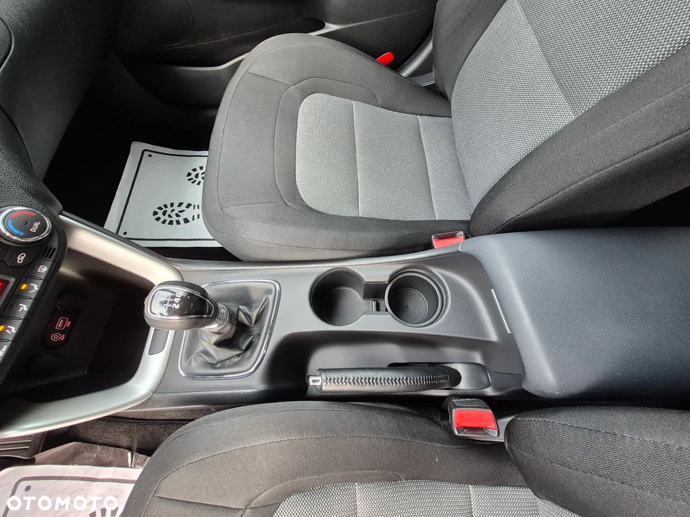 Kia Ceed 1.4 CVVT Dream Team Edition - 26