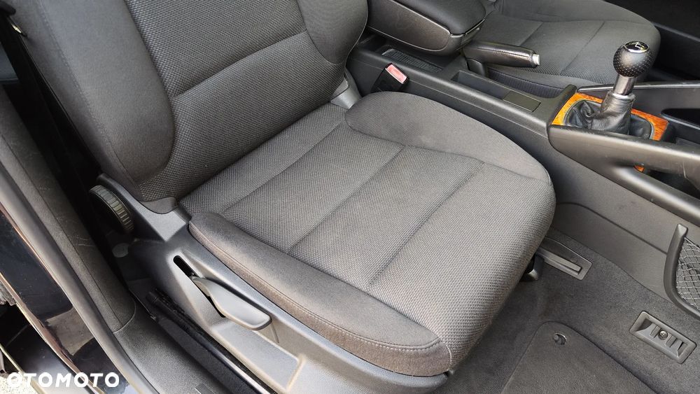 Audi A3 Sportback 1.6 Ambiente - 32