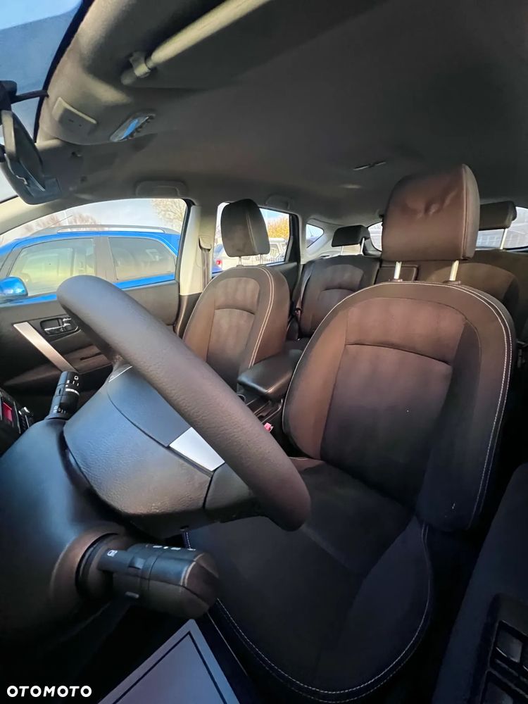 Nissan Qashqai 1.5 dCi DPF acenta - 9