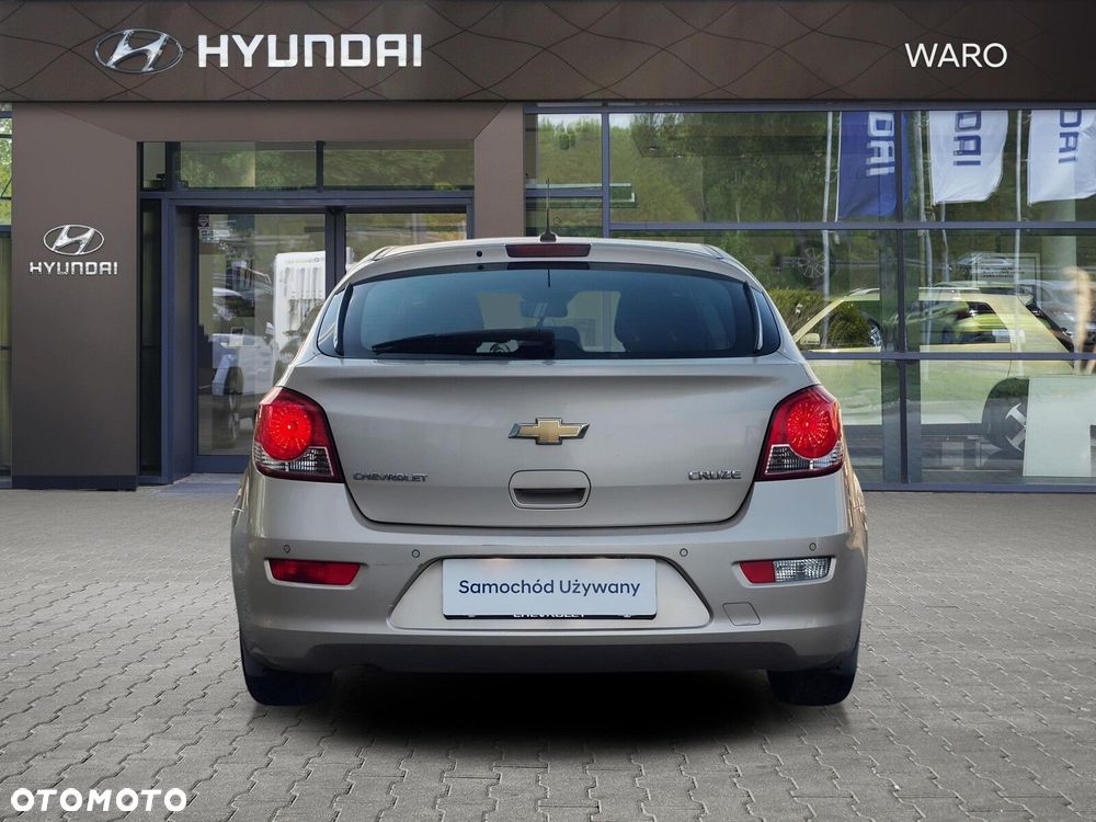 Chevrolet Cruze - 5