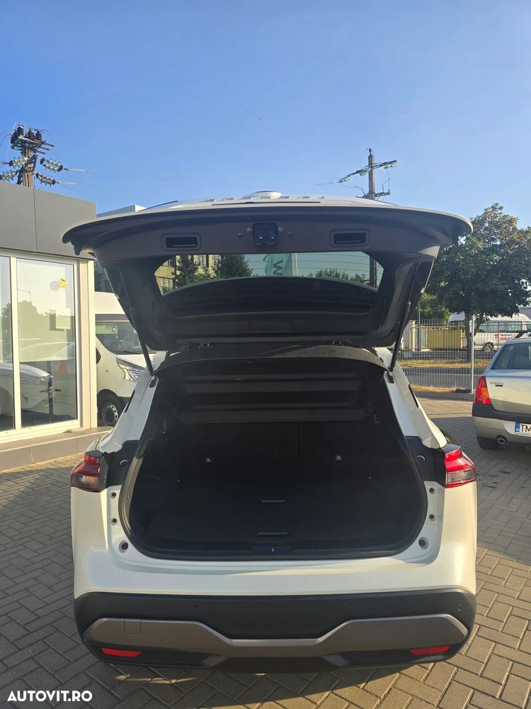Nissan Qashqai 1.3 l MHEV X-Tronic N-Connecta - 18