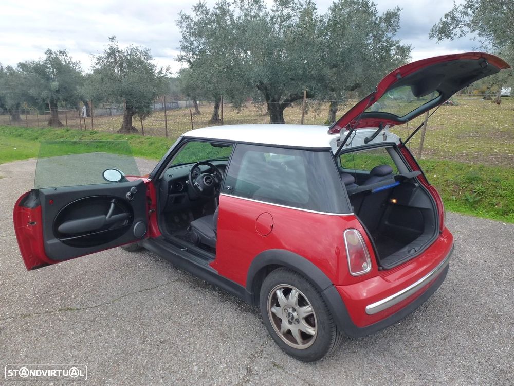 MINI 3 Portas One 1.4 D Seven - 8
