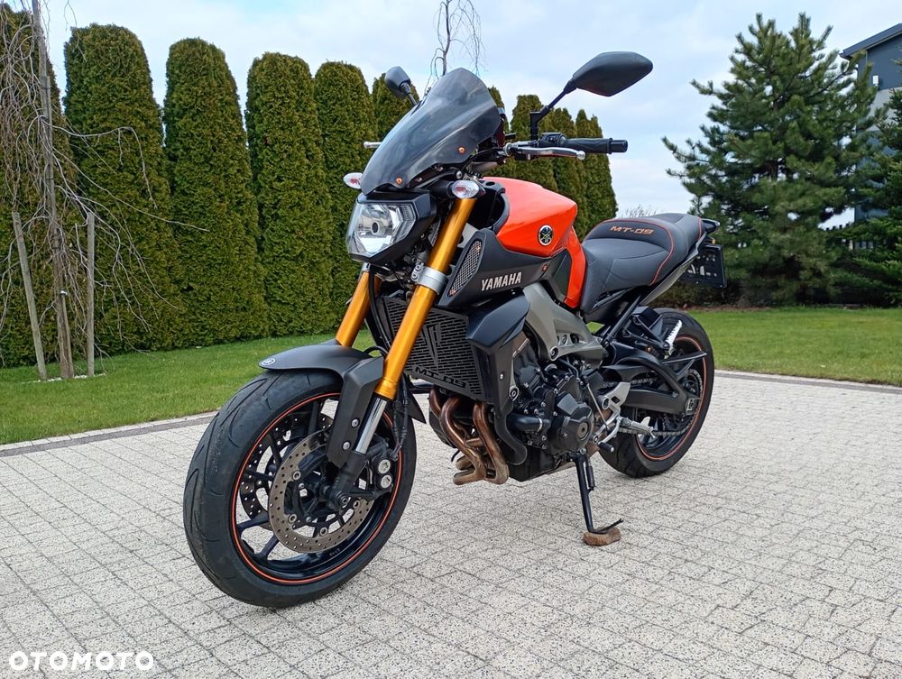 Yamaha MT - 7
