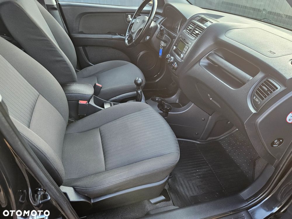 Kia Sportage 2.0 2WD Attract - 17
