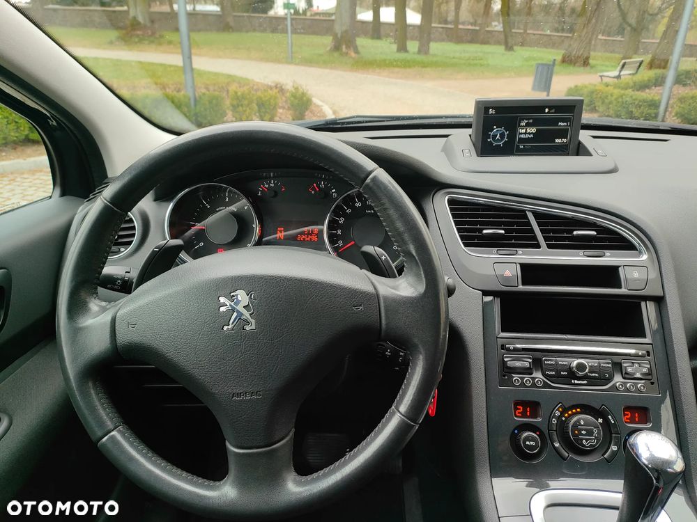 Peugeot 5008 - 21