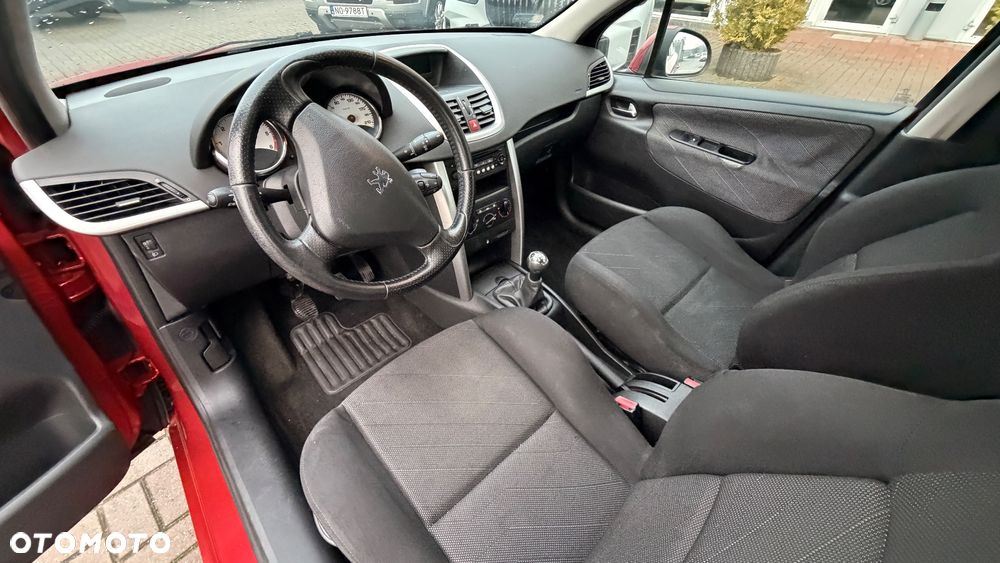 Peugeot 207 1.6 HDi - 13