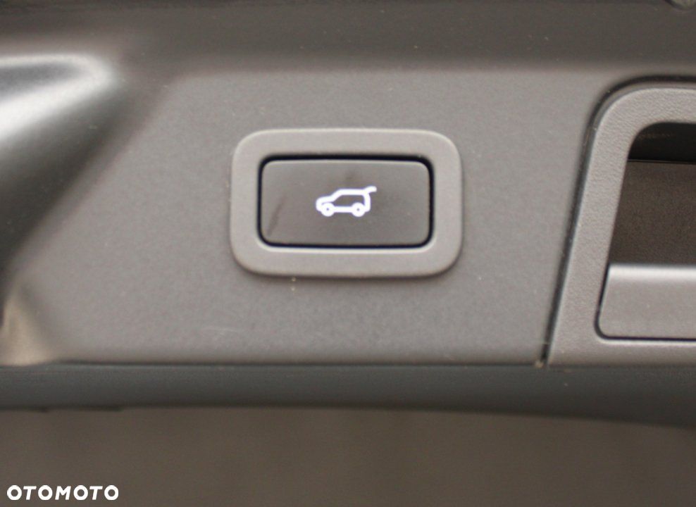 Land Rover Range Rover Velar - 32