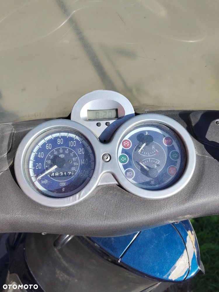 Piaggio Beverly - 7