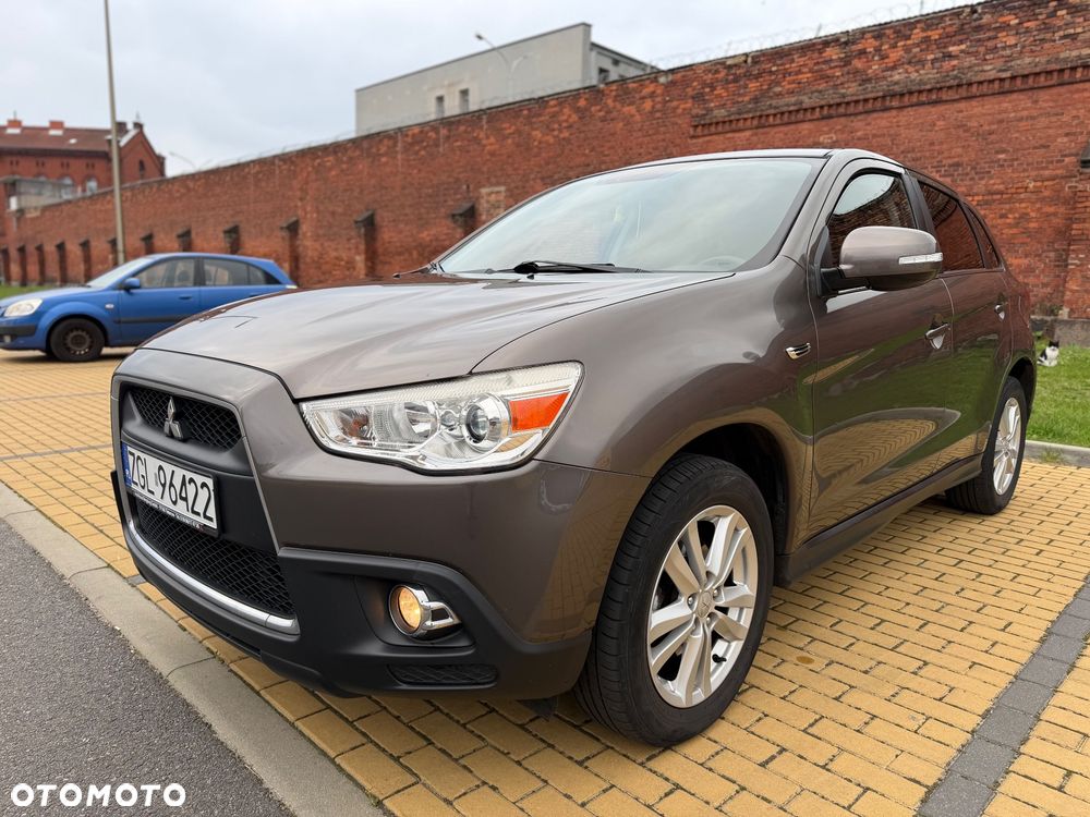 Mitsubishi ASX - 1