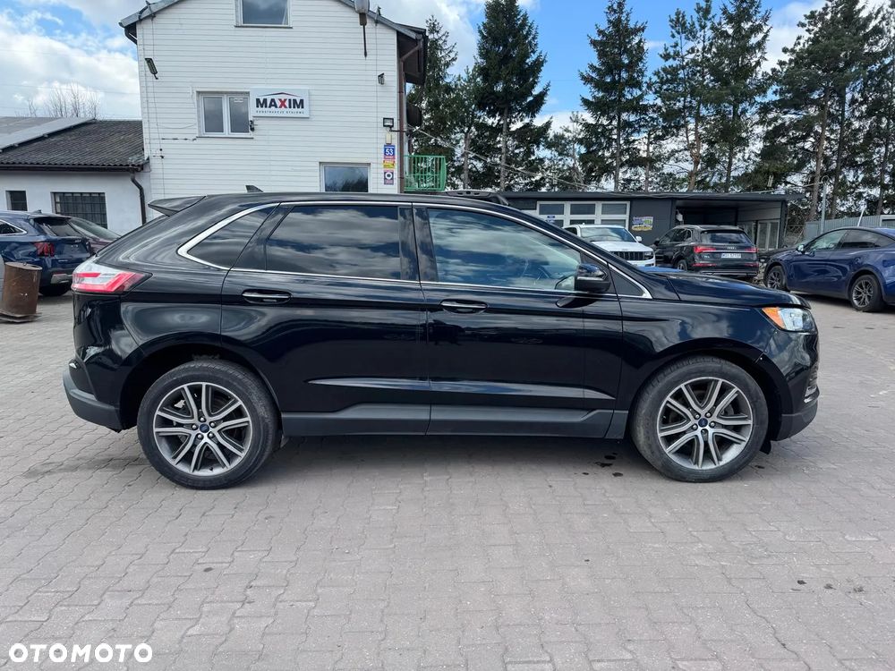 Ford Edge - 9
