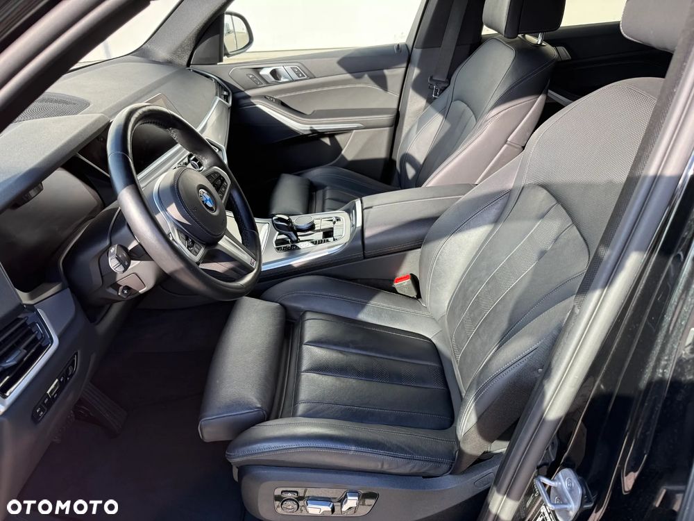 BMW X5 xDrive45e - 9
