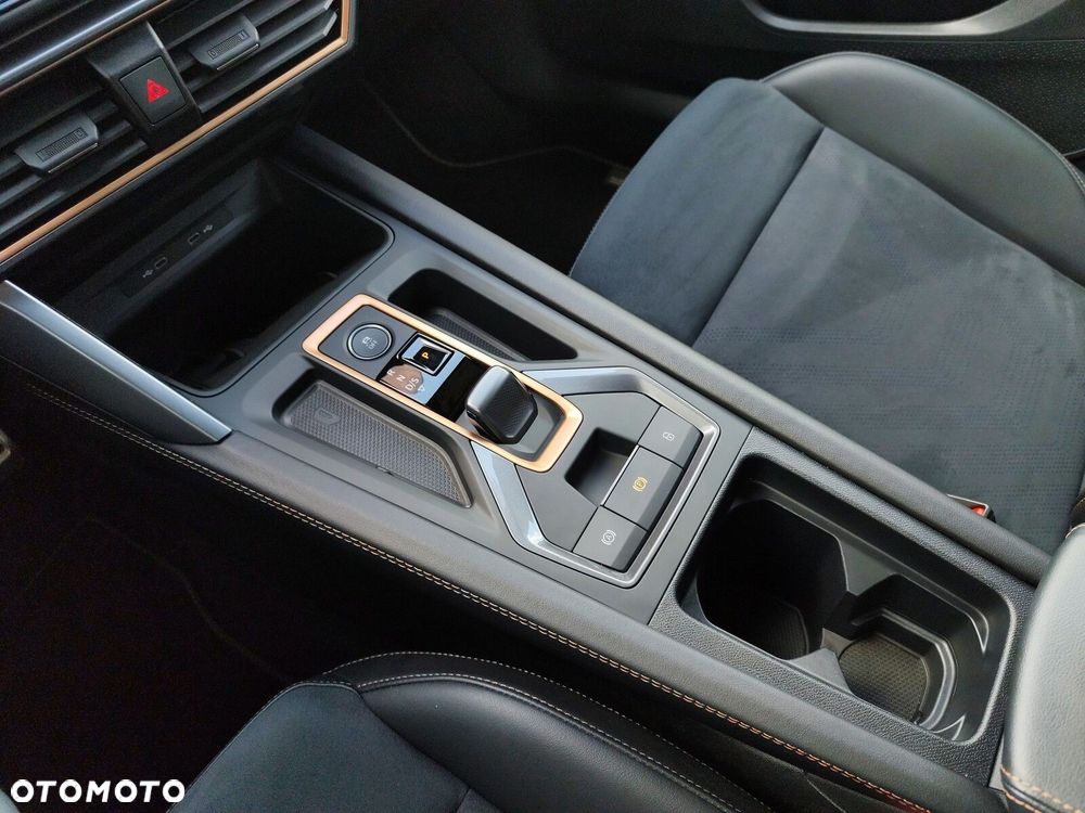 Cupra Formentor 1.5 eTSI mHEV DSG - 24