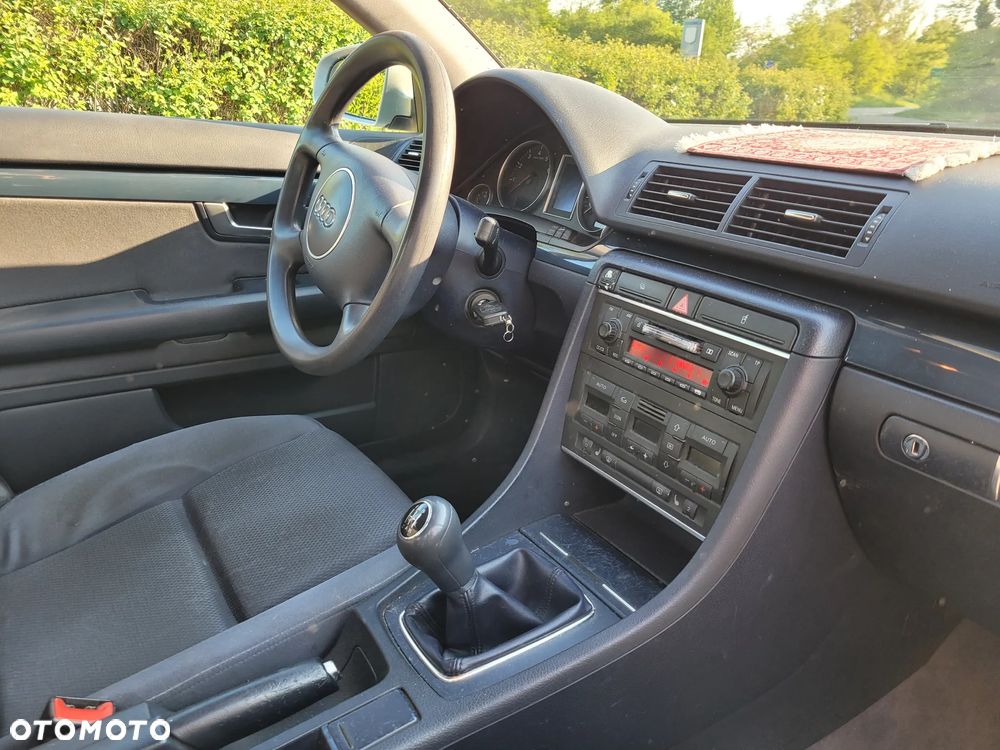 Audi A4 Avant - 14