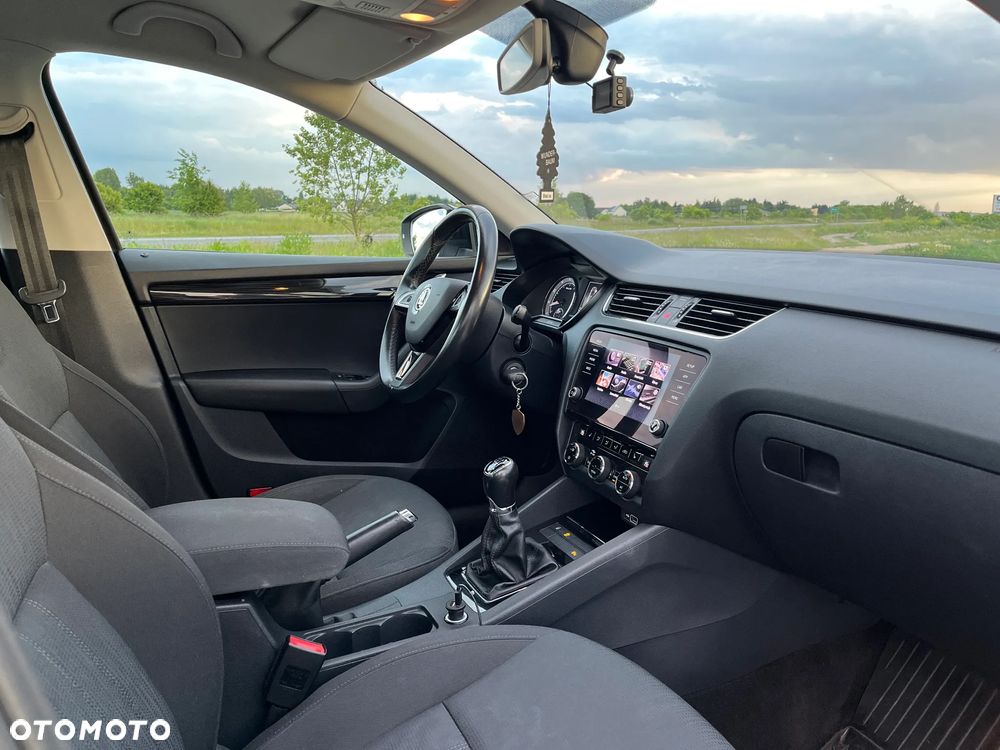 Skoda Octavia 1.5 TSI ACT Style - 8