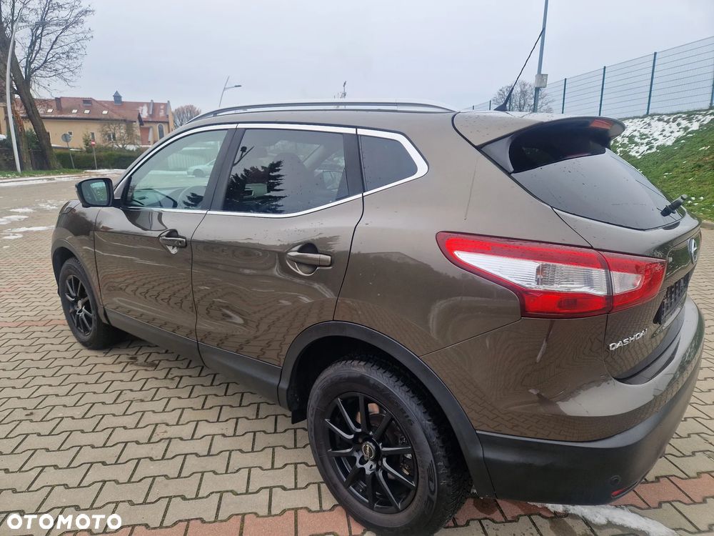 Nissan Qashqai 1.2 DIG-T TEKNA+ - 6