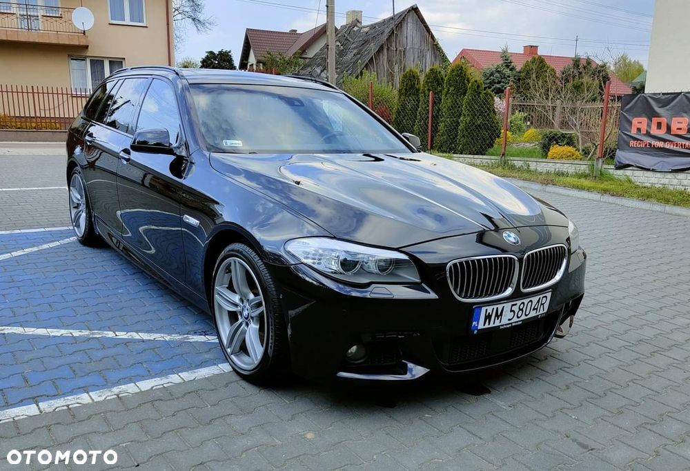BMW Seria 5 530d xDrive - 24