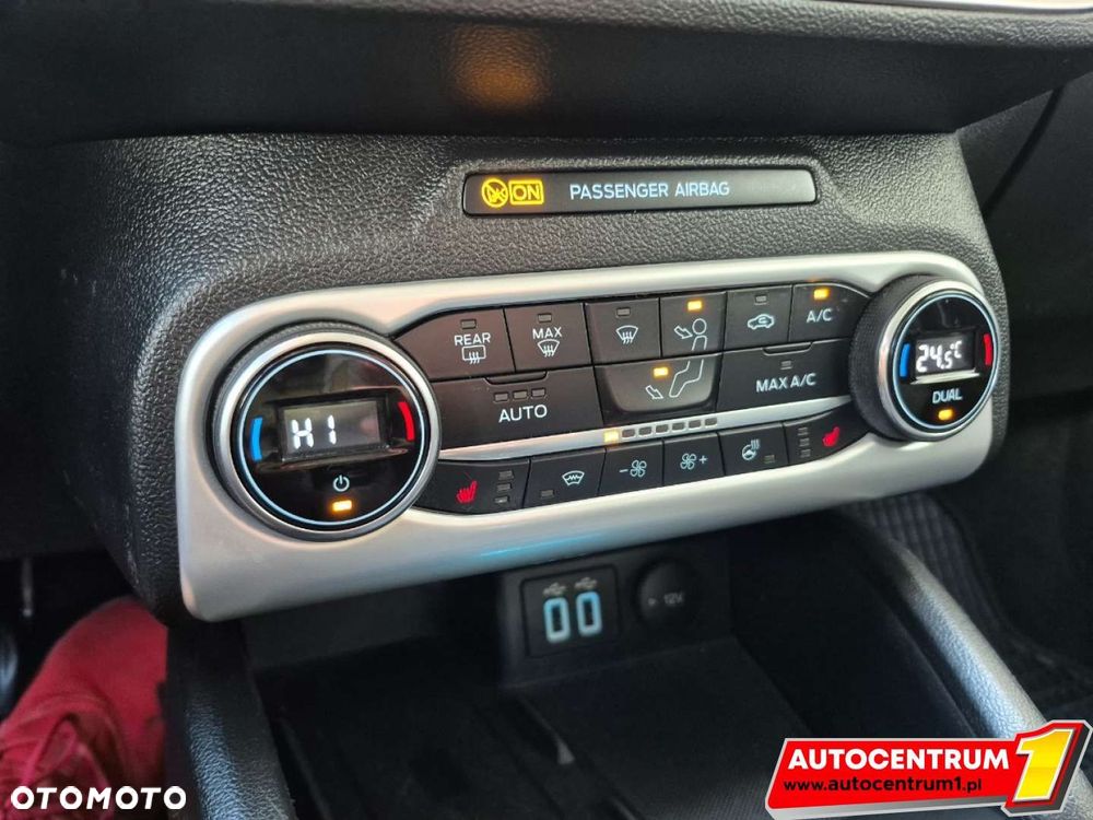Ford Focus - 30