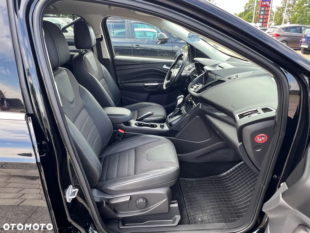 Ford Kuga 2.0 TDCi 4x4 Titanium - 22