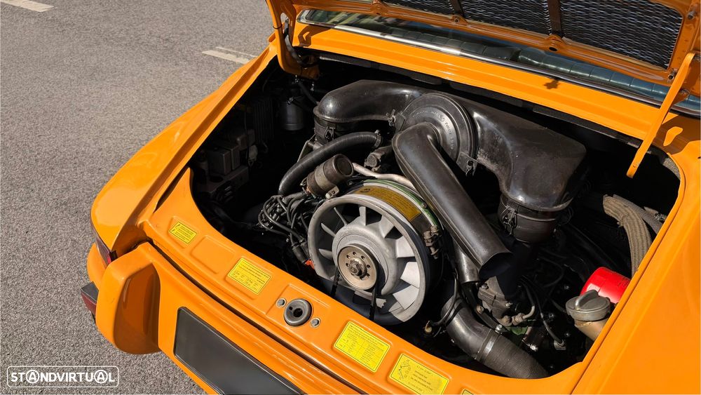 Porsche 911 Série F - 17