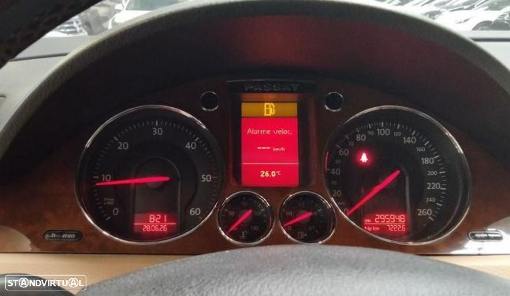 VW Passat - 4