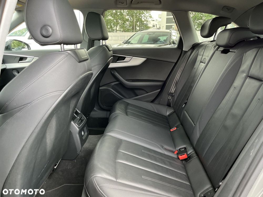 Audi A4 Avant 40 TDI Quattro Sport S tronic - 32