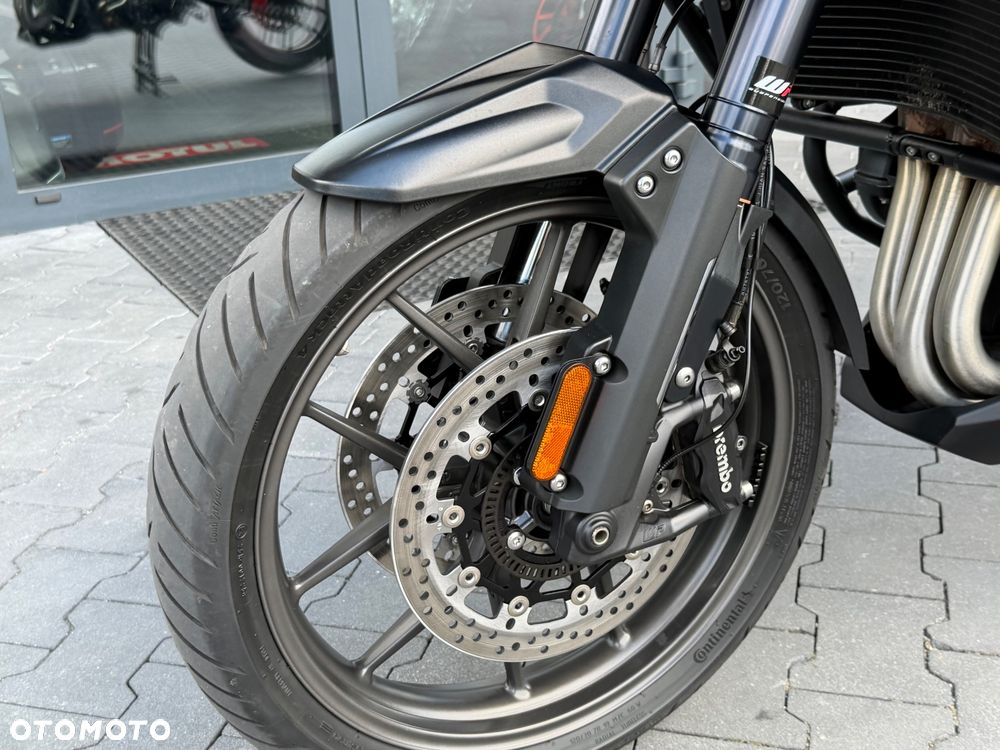 Triumph Tiger - 38