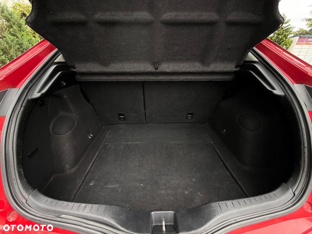 Honda Civic 1.8 i-VTEC Sport - 26