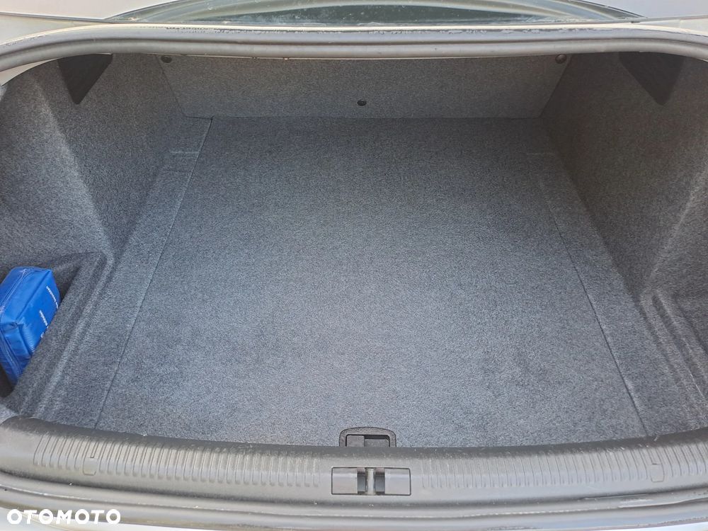 Audi A4 Limousine - 23