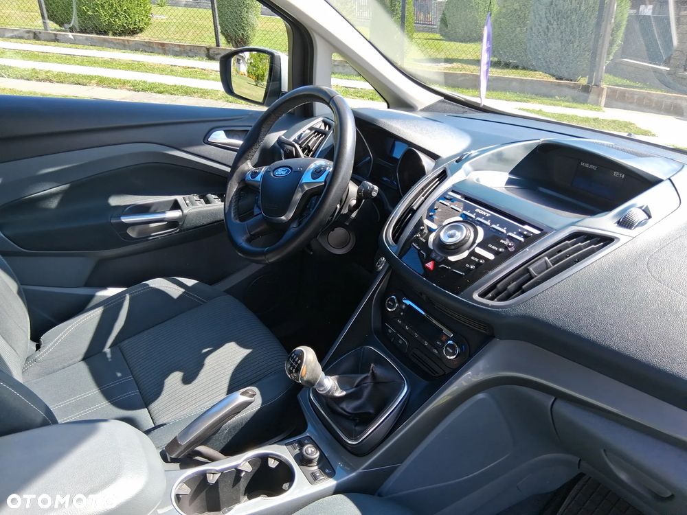 Ford C-MAX 2.0 TDCi Titanium - 3