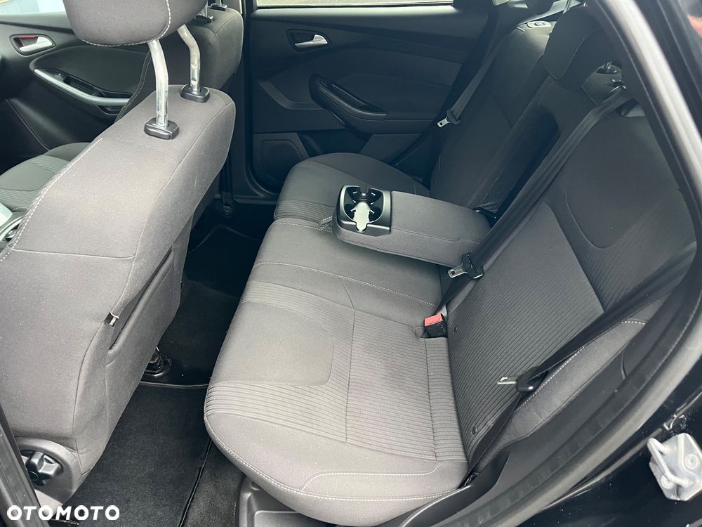 Ford Focus - 19