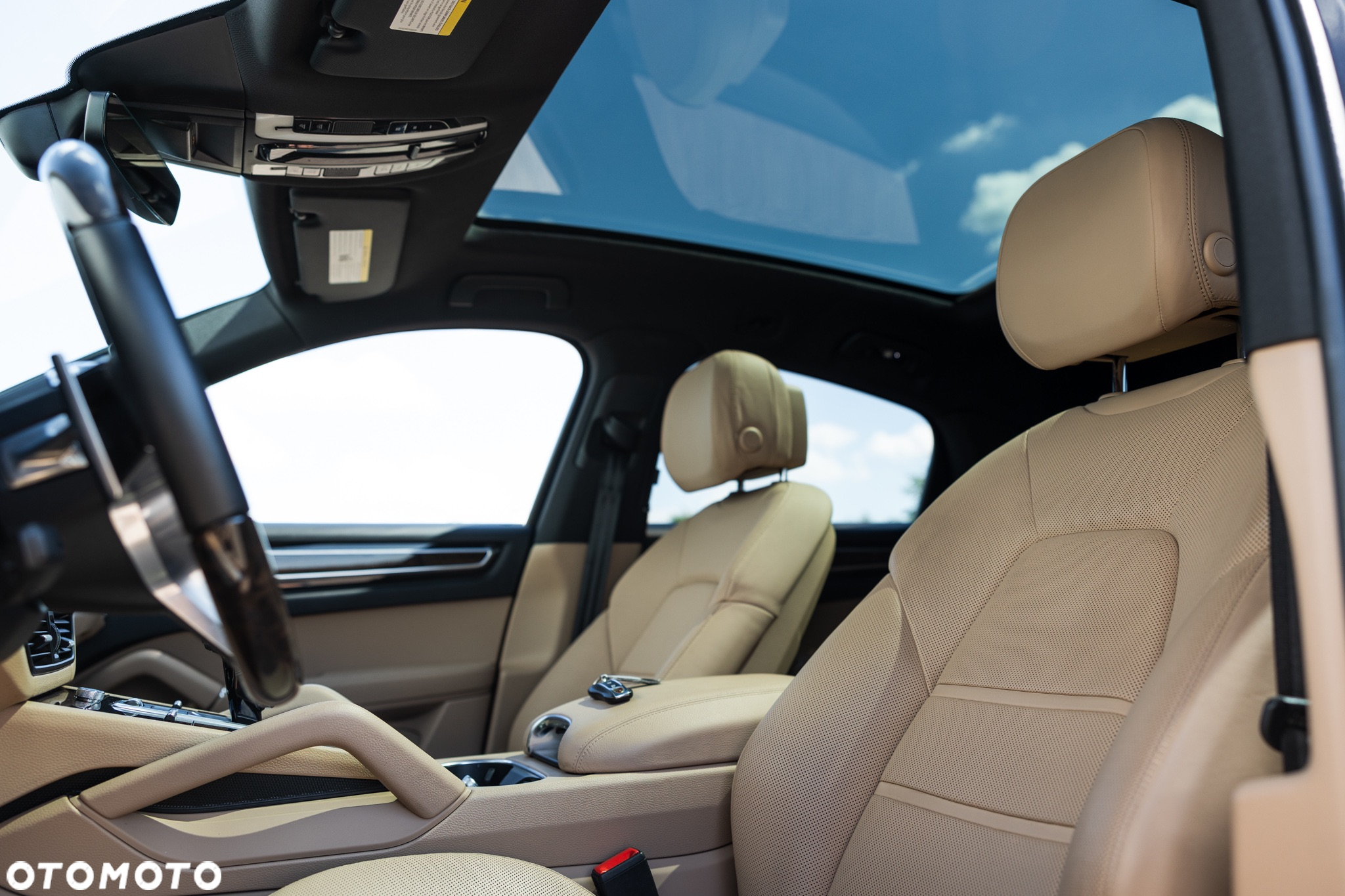 Porsche Cayenne - 4