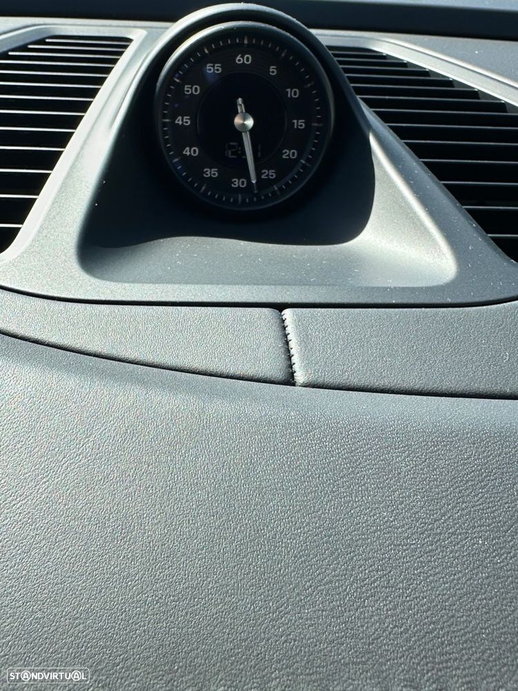 Porsche Macan Standard - 32