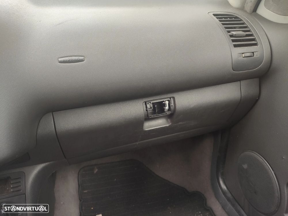 VW Polo 1.4 Confortline - 10