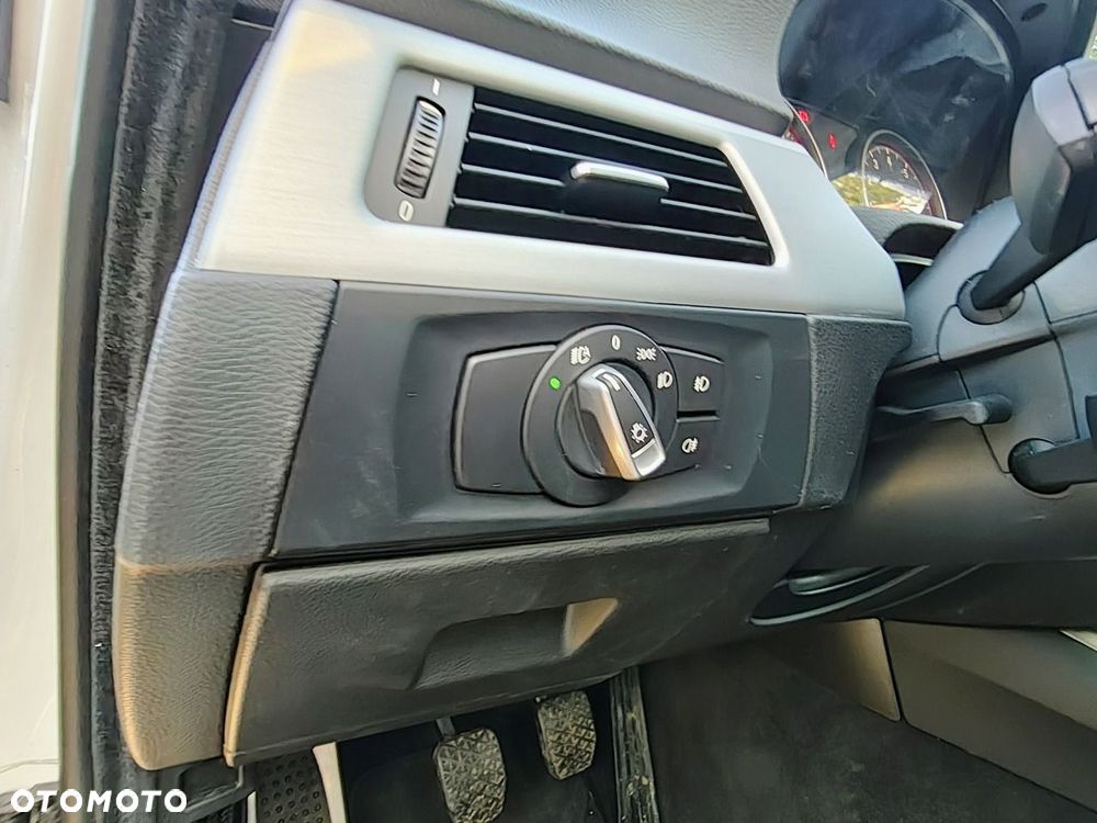 BMW Seria 3 - 31