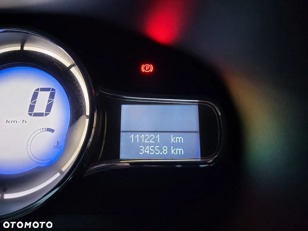 Renault Fluence 1.6 16V Techno Feel - 16