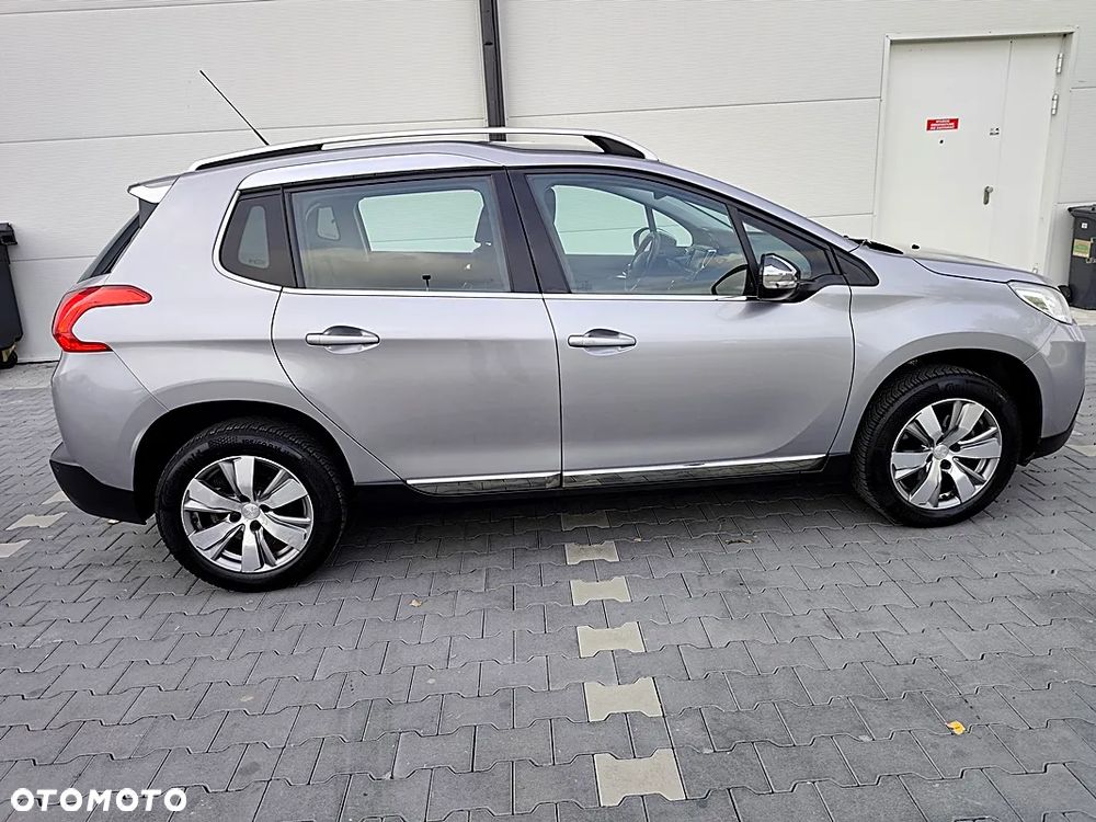Peugeot 2008 - 13