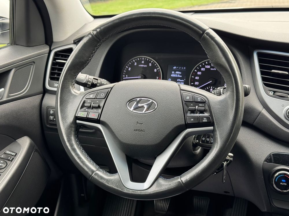 Hyundai Tucson 1.6 GDI BlueDrive Style 2WD - 15