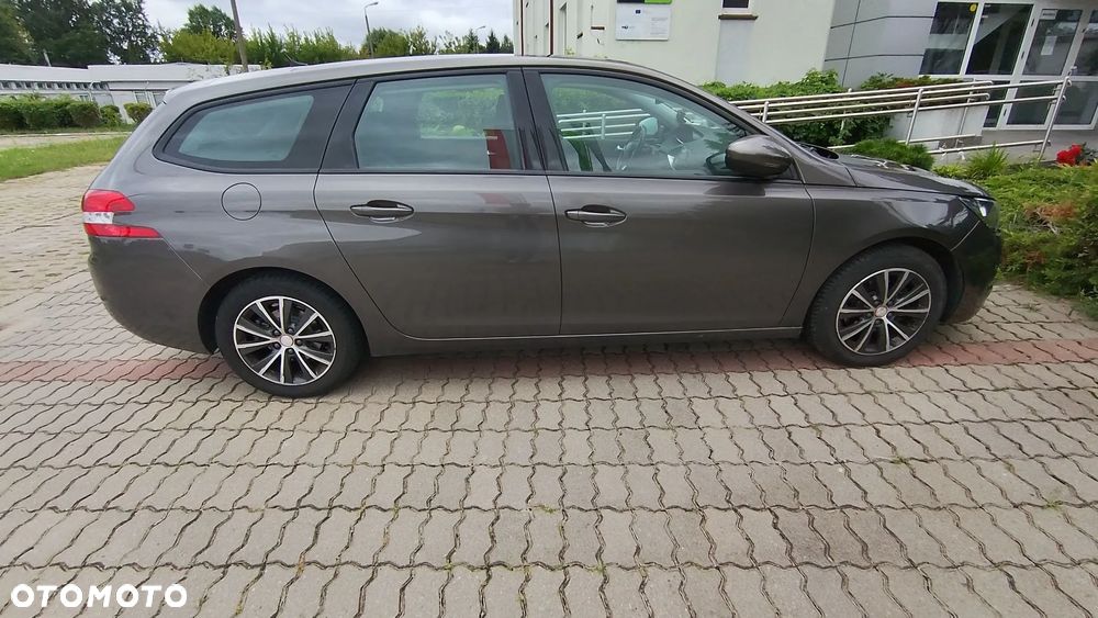 Peugeot 308 1.6 e-HDi Active S&S - 8