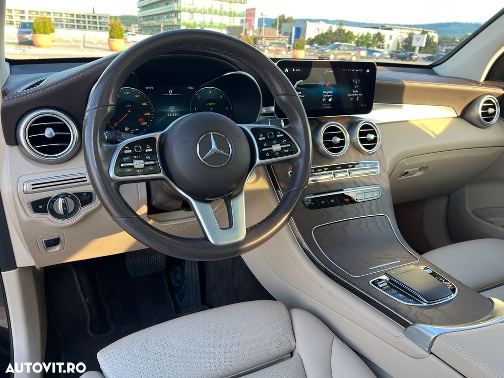 Mercedes-Benz GLC 200 d 4MATIC - 18