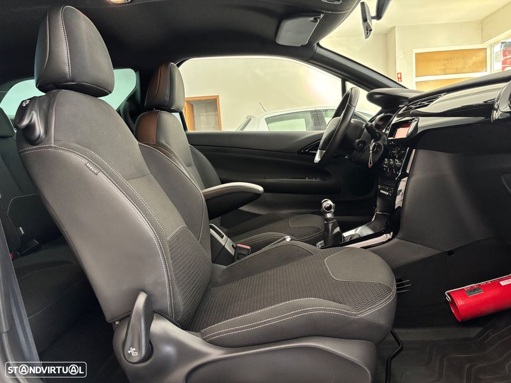 Citroën DS3 1.2 PureTech Be Chic - 11