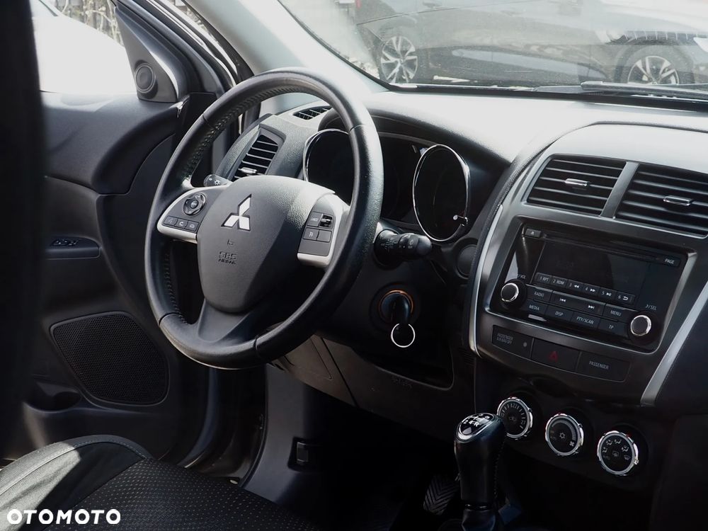 Mitsubishi ASX 1.6 Invite - 13