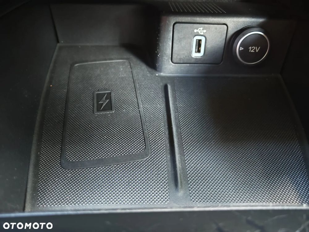 Ford Focus 1.5 EcoBoost Titanium - 35