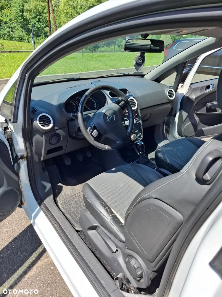 Opel Corsa 1.2 16V Color Edition - 18