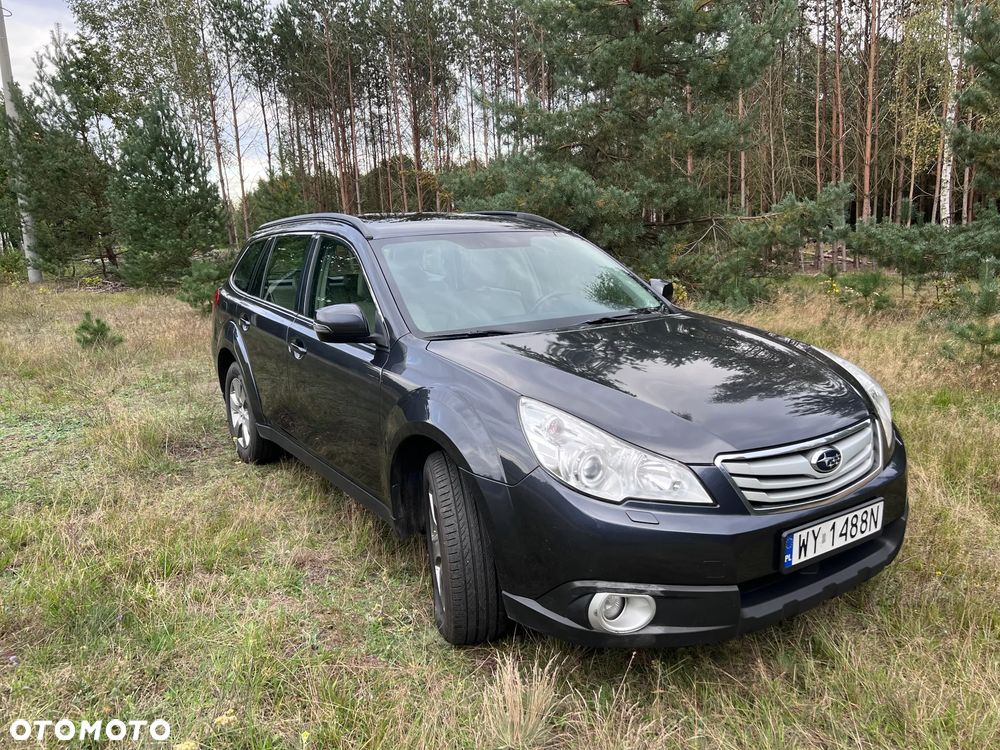 Subaru Outback 2012 photo 3